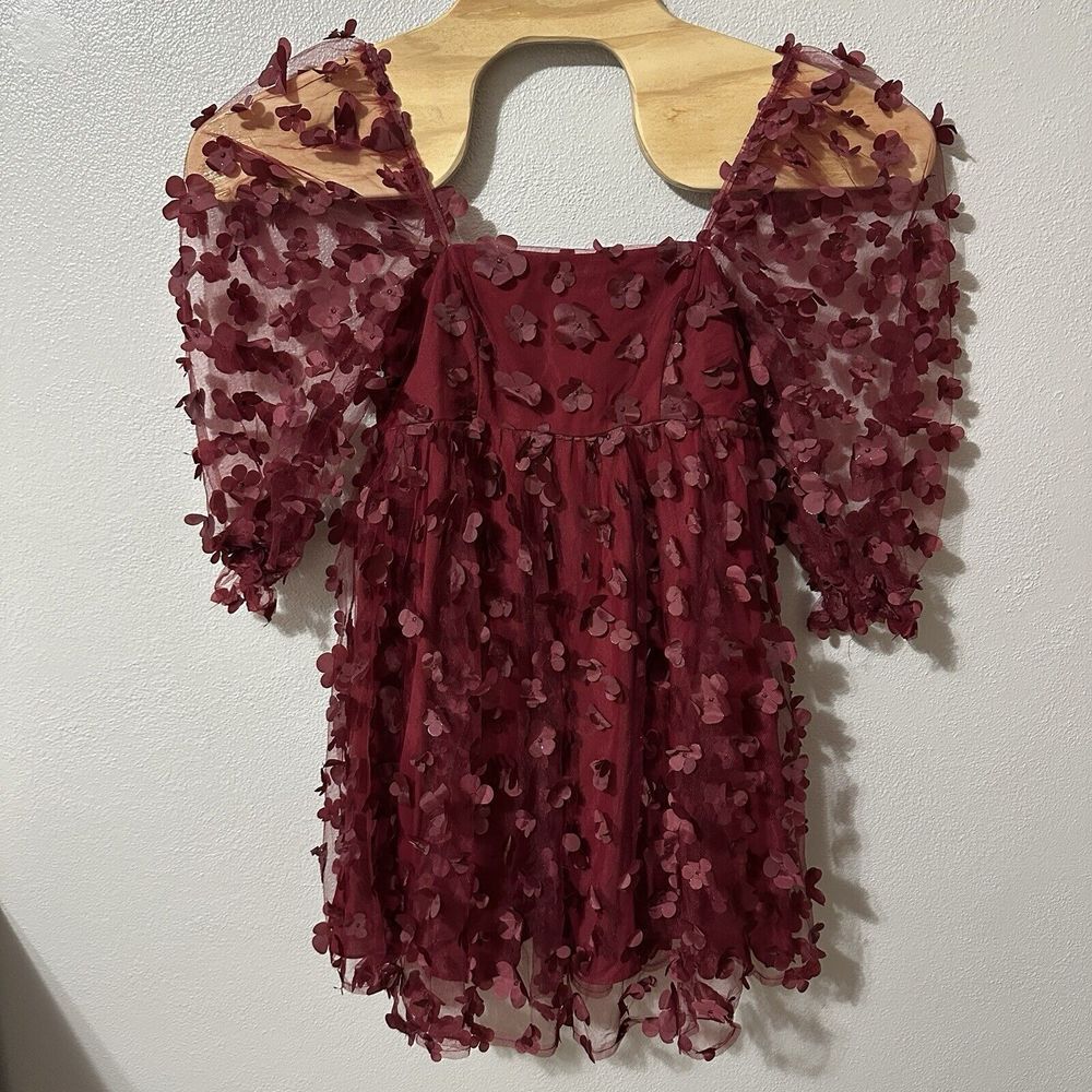 Storia Women's Size Small Square Neck Babydoll‎ Red Floral Appliqué Mini Dress